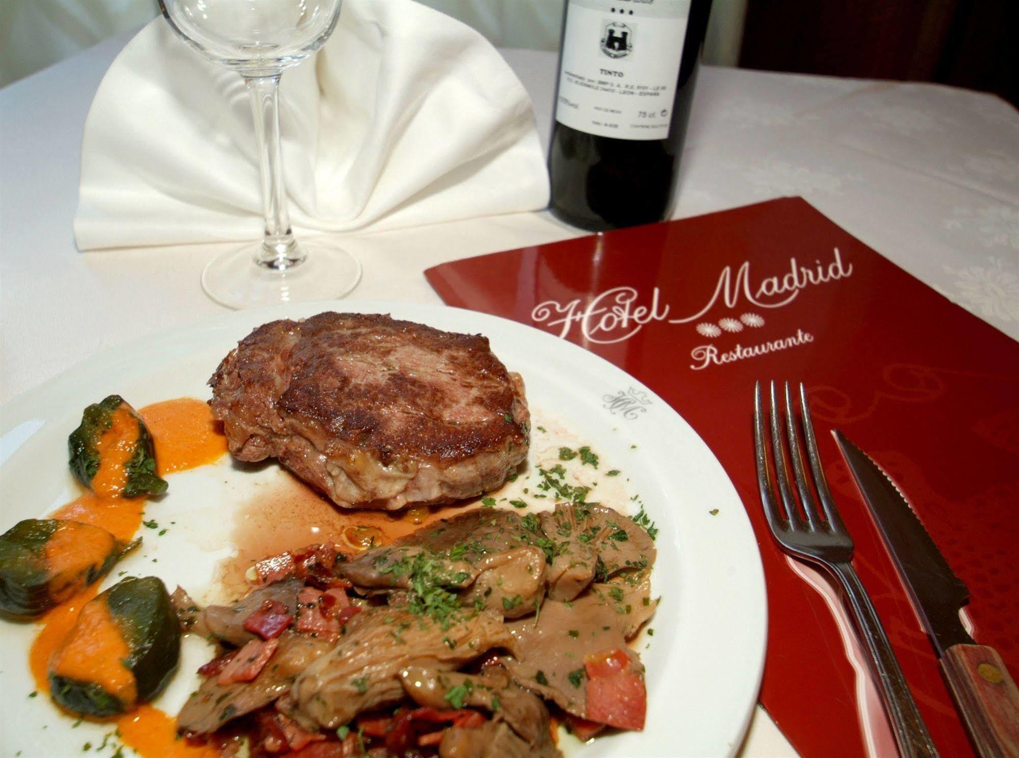 Hotel Madrid Bierzo Ponferrada Esterno foto
