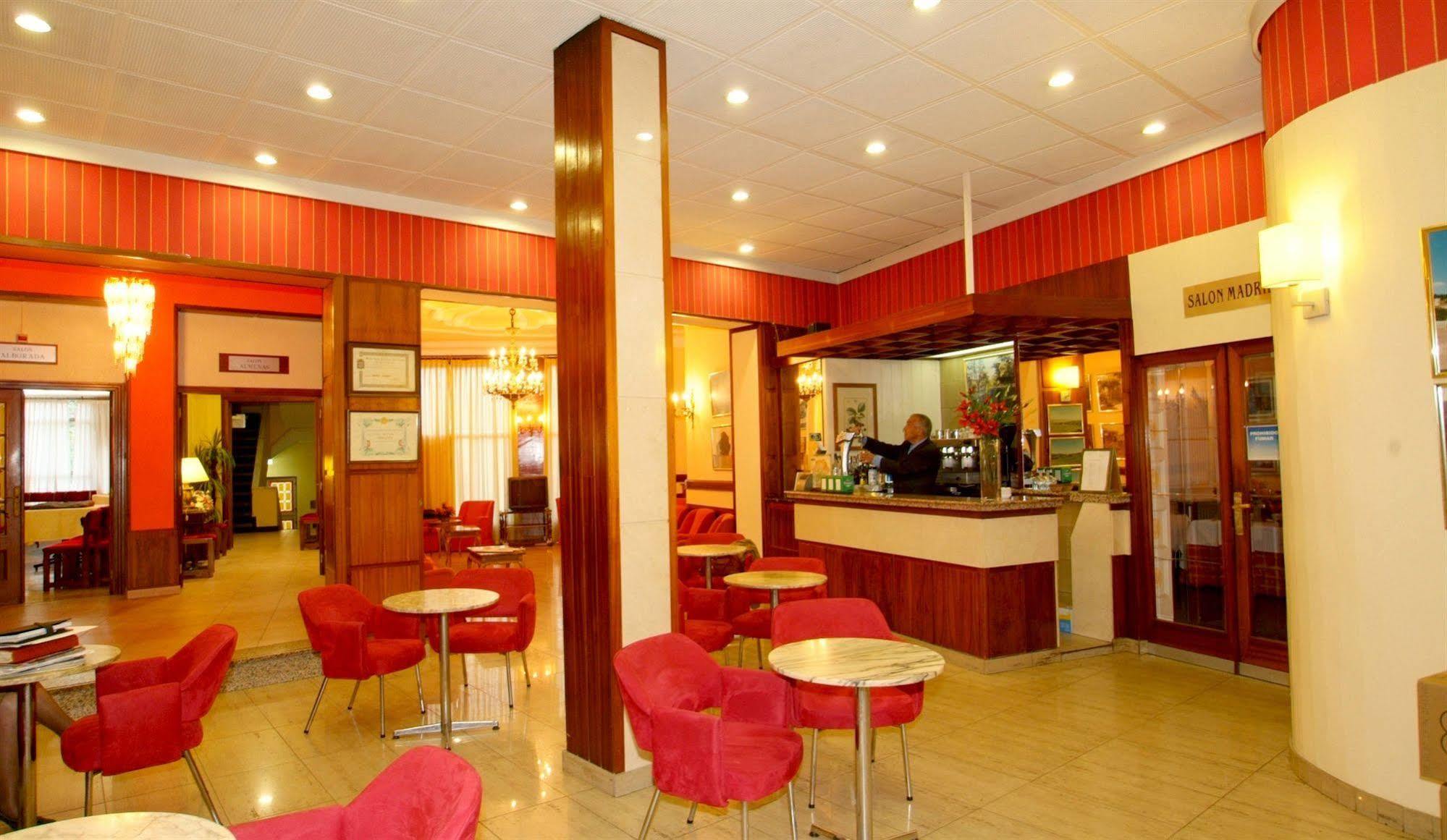 Hotel Madrid Bierzo Ponferrada Esterno foto